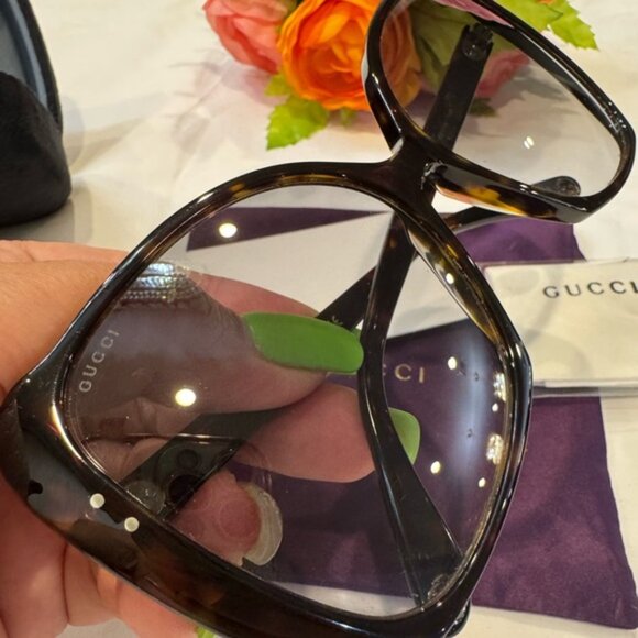 Authentic Gucci Brown Oversized Sunglasses - Picture 4 of 14
